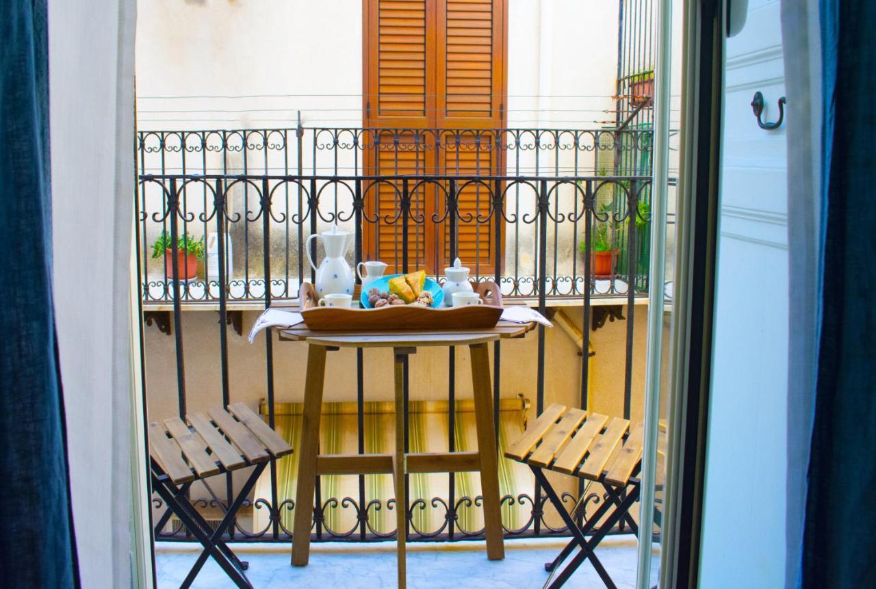 Porto Salvo Apartments - By Vacation Service Cefalù Buitenkant foto