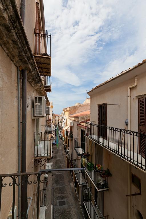 Porto Salvo Apartments - By Vacation Service Cefalù Buitenkant foto